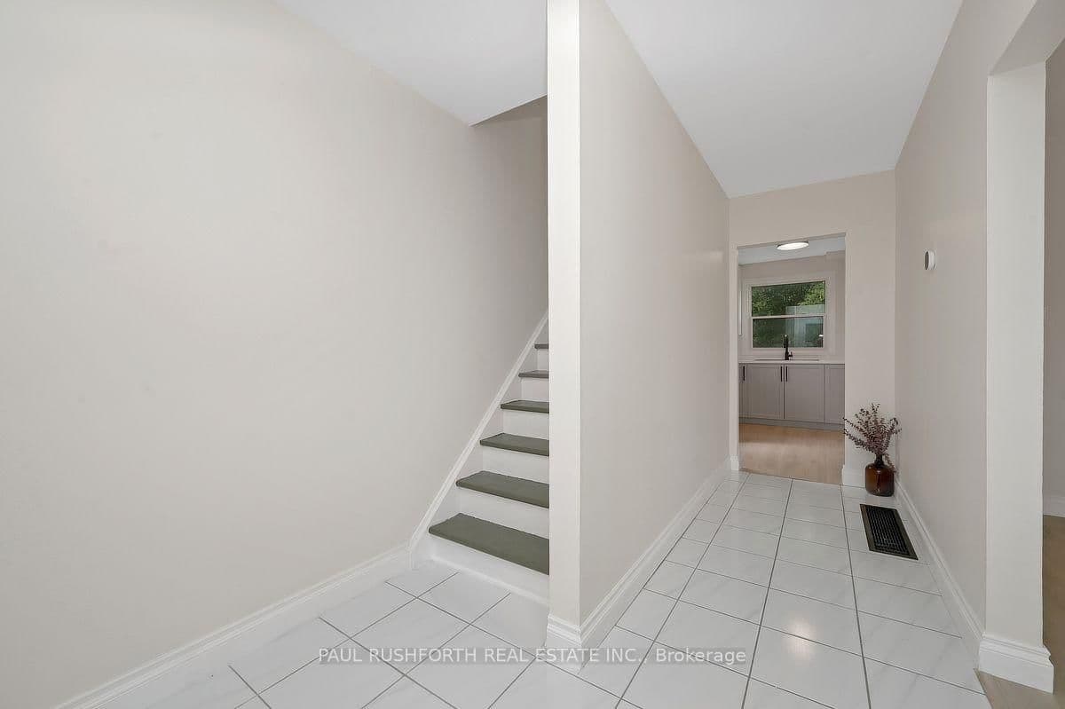 2418 Clementine Boulevard, Ottawa, ON — photo 4