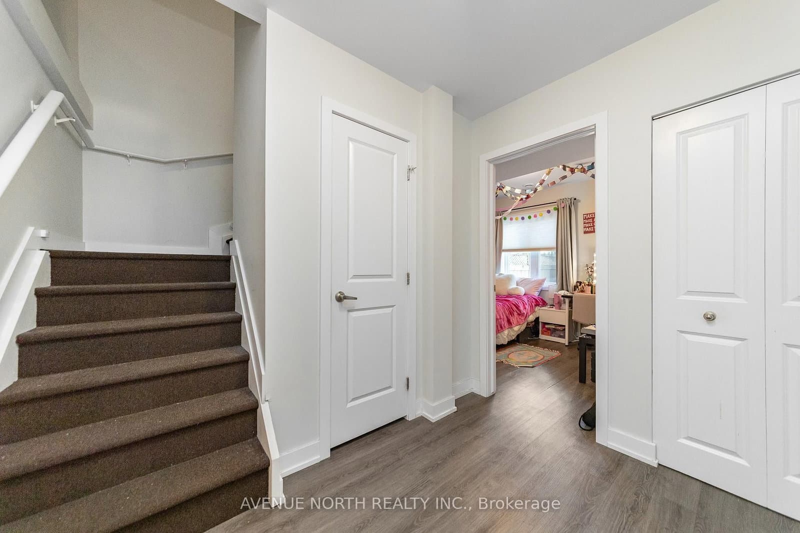 206 Blackburn Avenue, Ottawa, ON — photo 17
