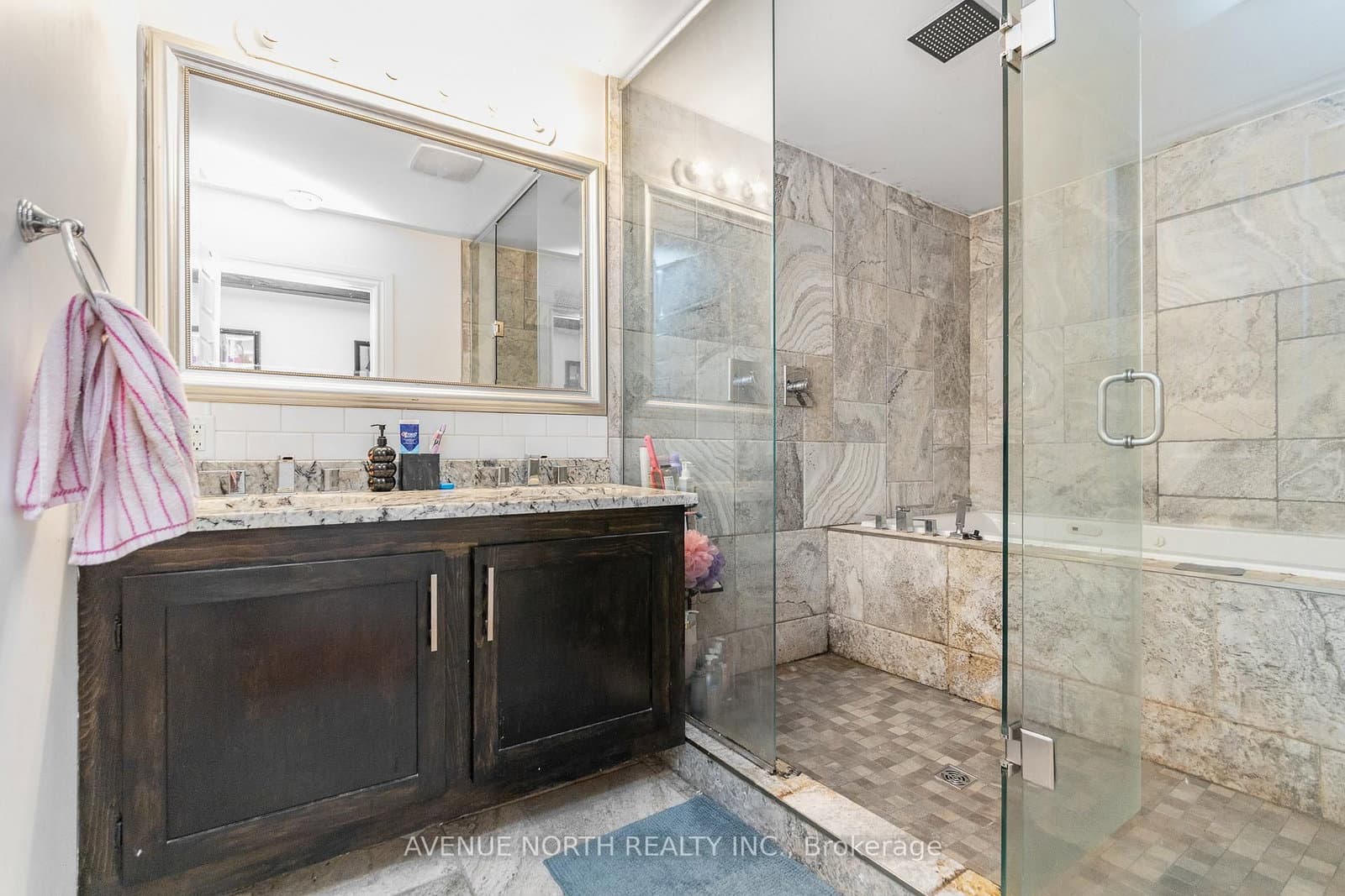 206 Blackburn Avenue, Ottawa, ON — photo 27