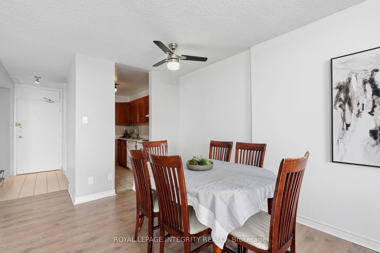 1110 - 2000 Jasmine Crescent, Ottawa, ON — photo 12