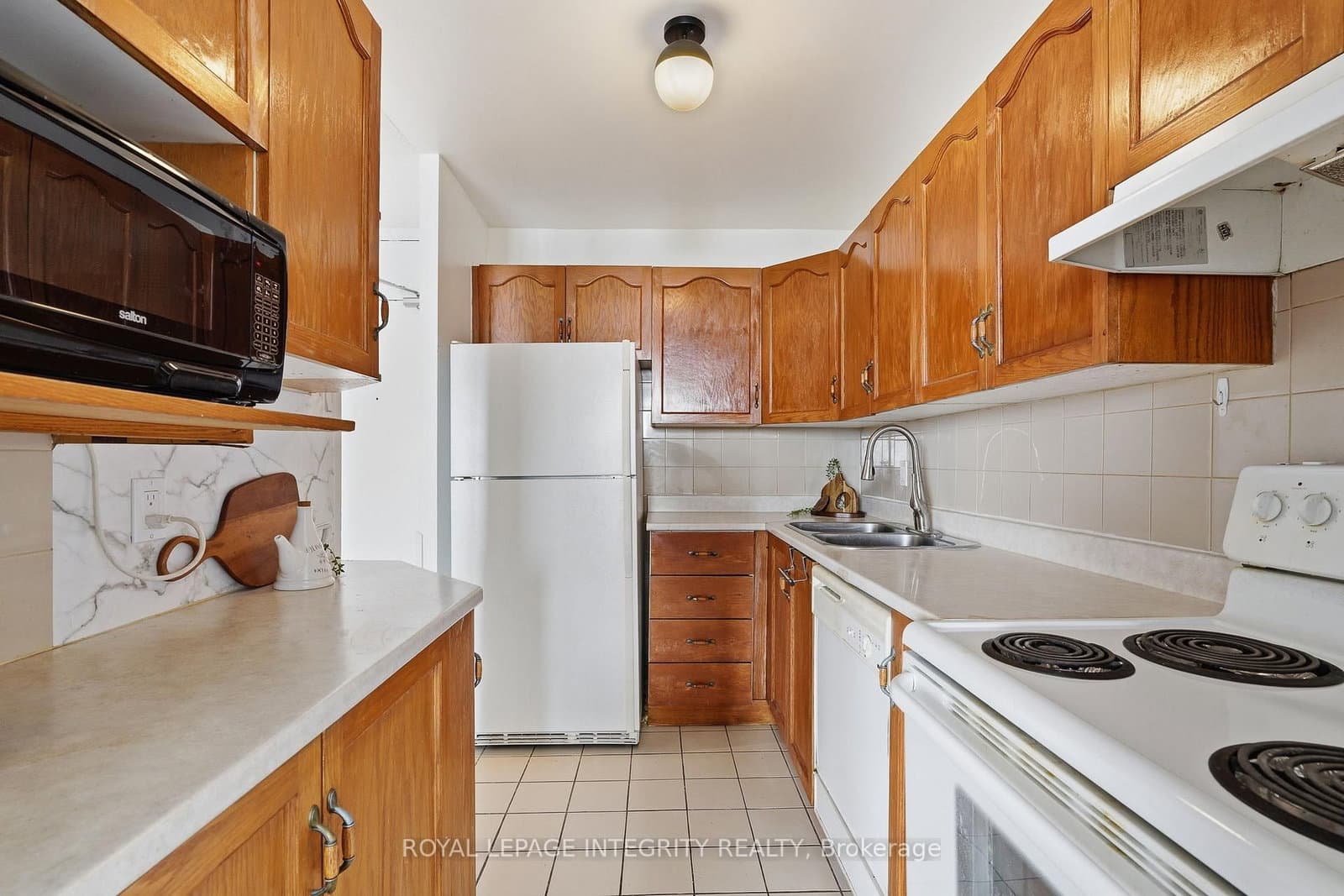 1110 - 2000 Jasmine Crescent, Ottawa, ON — photo 15