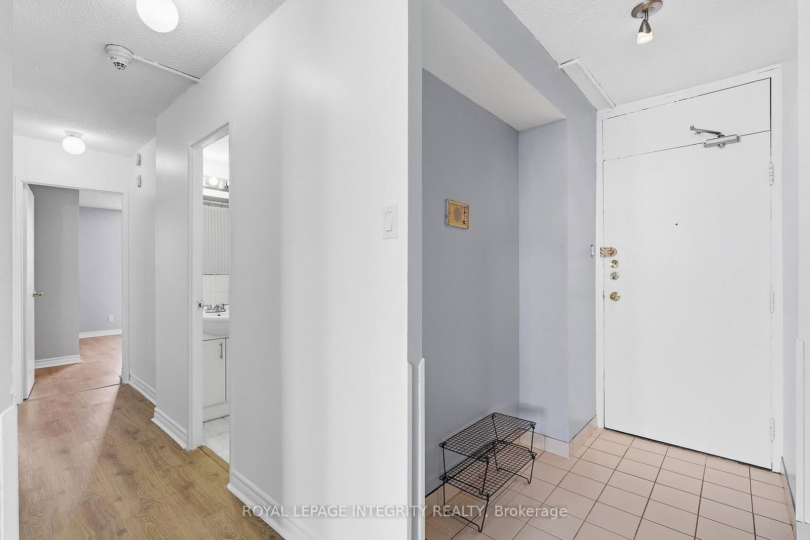 1110 - 2000 Jasmine Crescent, Ottawa, ON — photo 6