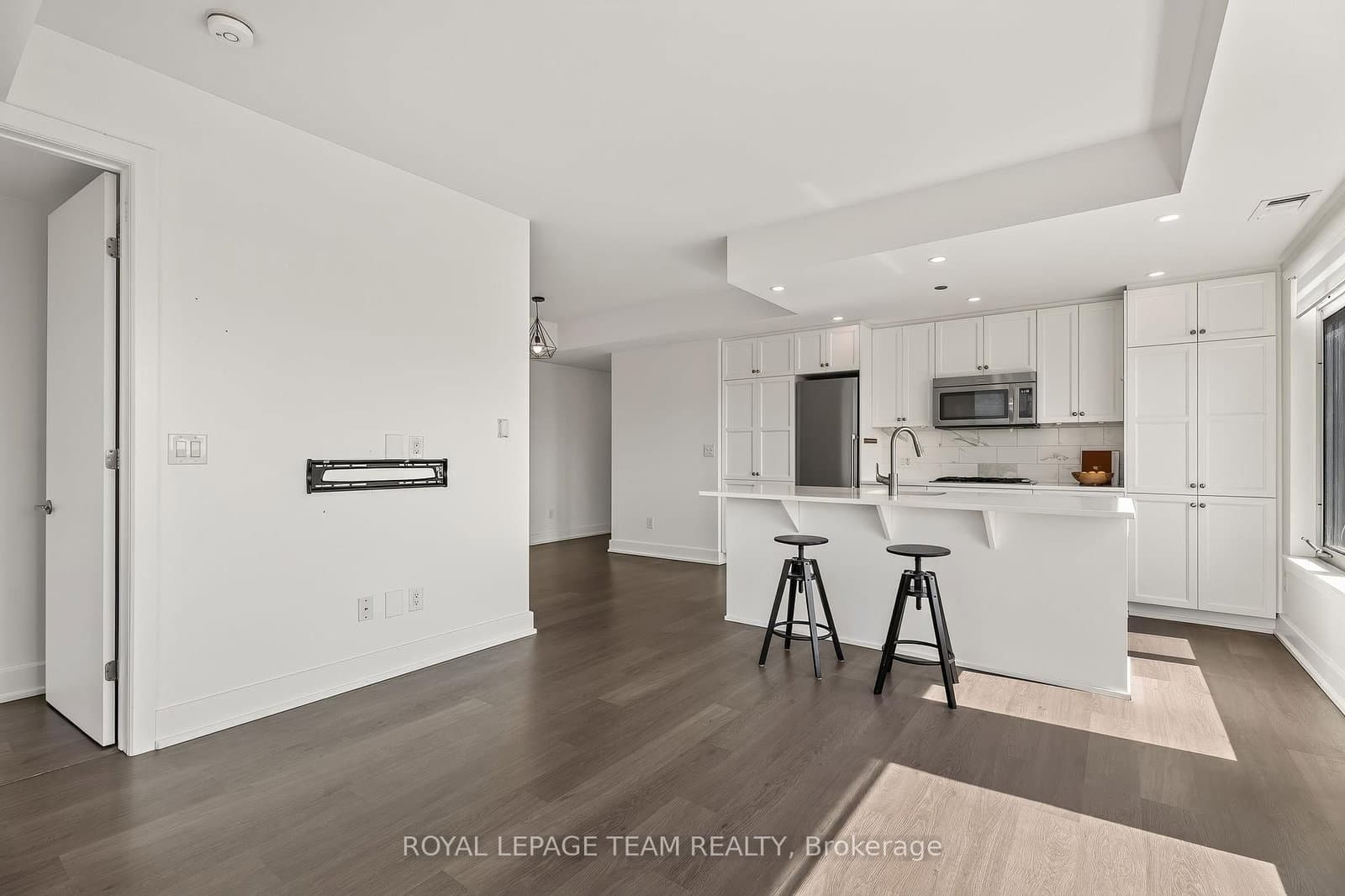 506 - 7 Marquette Avenue, Ottawa, ON — photo 11