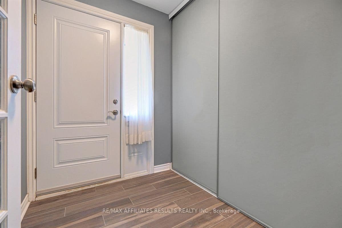 94 - 73 McClintock Way, Kanata, ON — photo 3