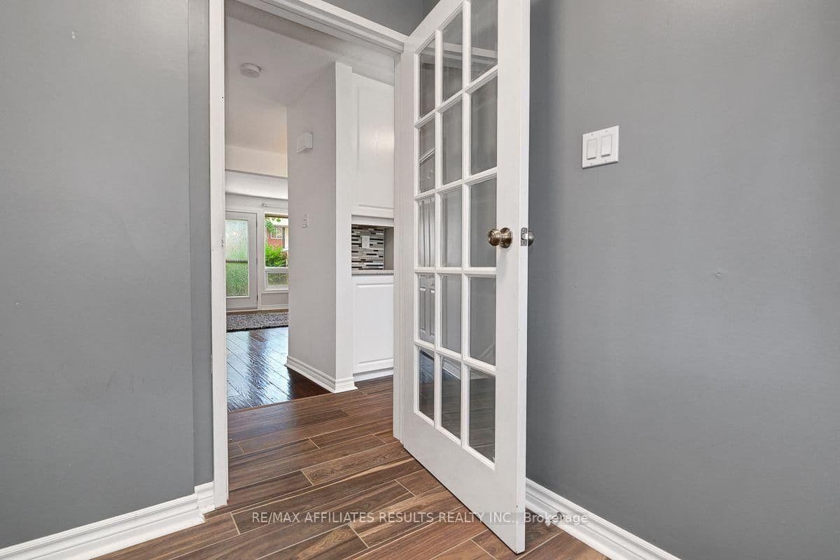 94 - 73 McClintock Way, Kanata, ON — photo 4