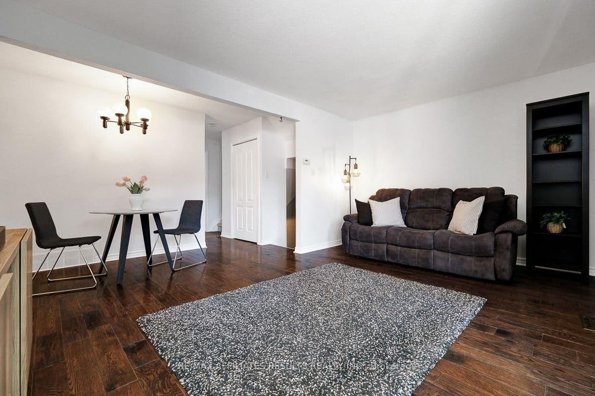 94 - 73 McClintock Way, Kanata, ON — photo 9