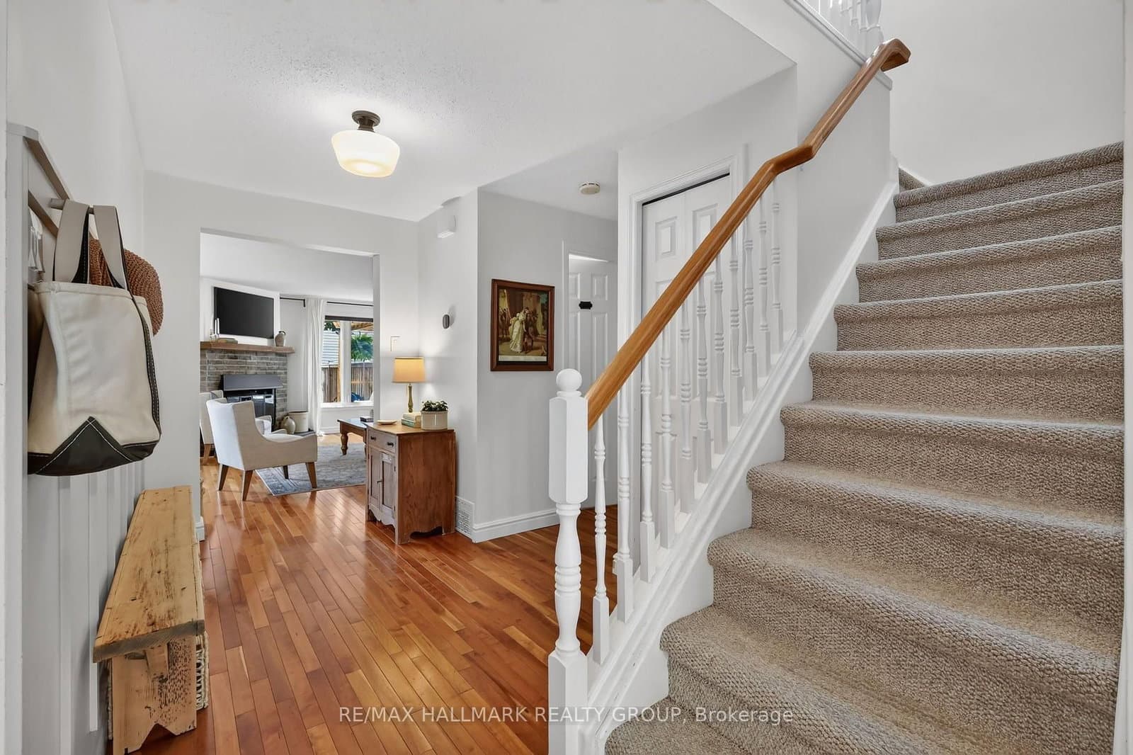 6106 Meadowhill Crescent, Orleans, ON — photo 24