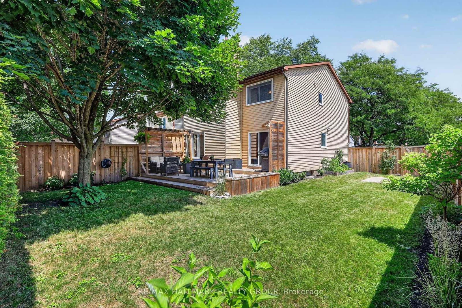 6106 Meadowhill Crescent, Orleans, ON — photo 46