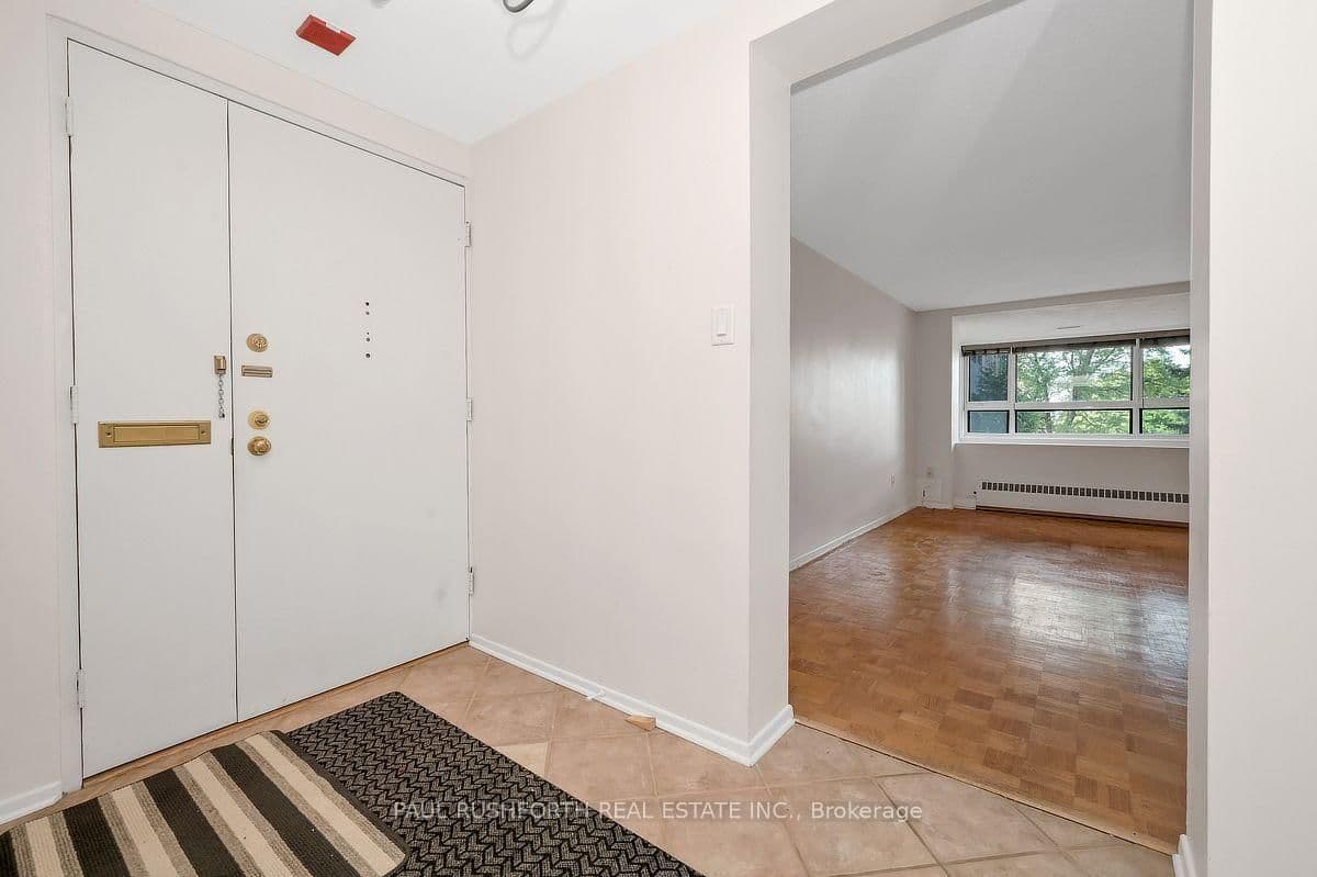201 - 1356 Meadowlands Drive, Ottawa, ON — photo 3