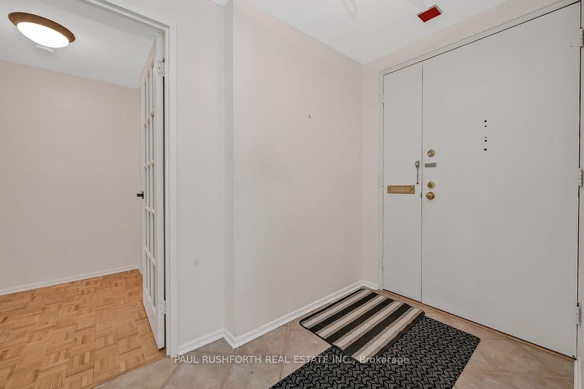 201 - 1356 Meadowlands Drive, Ottawa, ON — photo 4