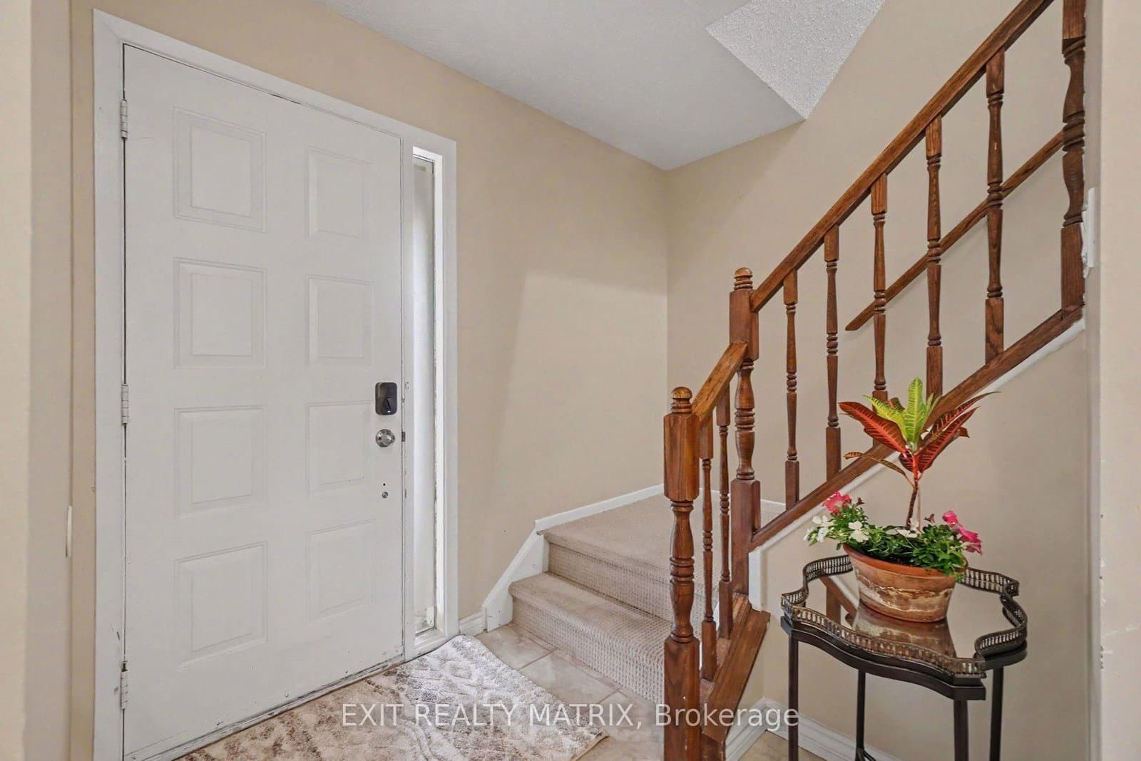 30 Bartley Crescent, Ottawa, ON — photo 3