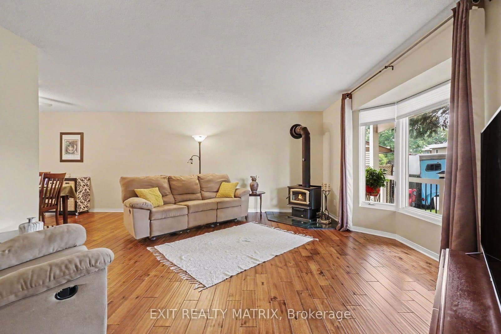 30 Bartley Crescent, Ottawa, ON — photo 4