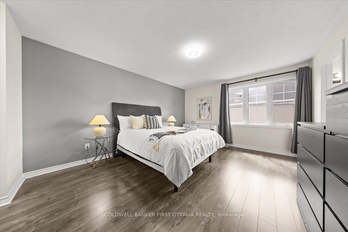 619 DUNDONALD Drive, Ottawa, ON — photo 12