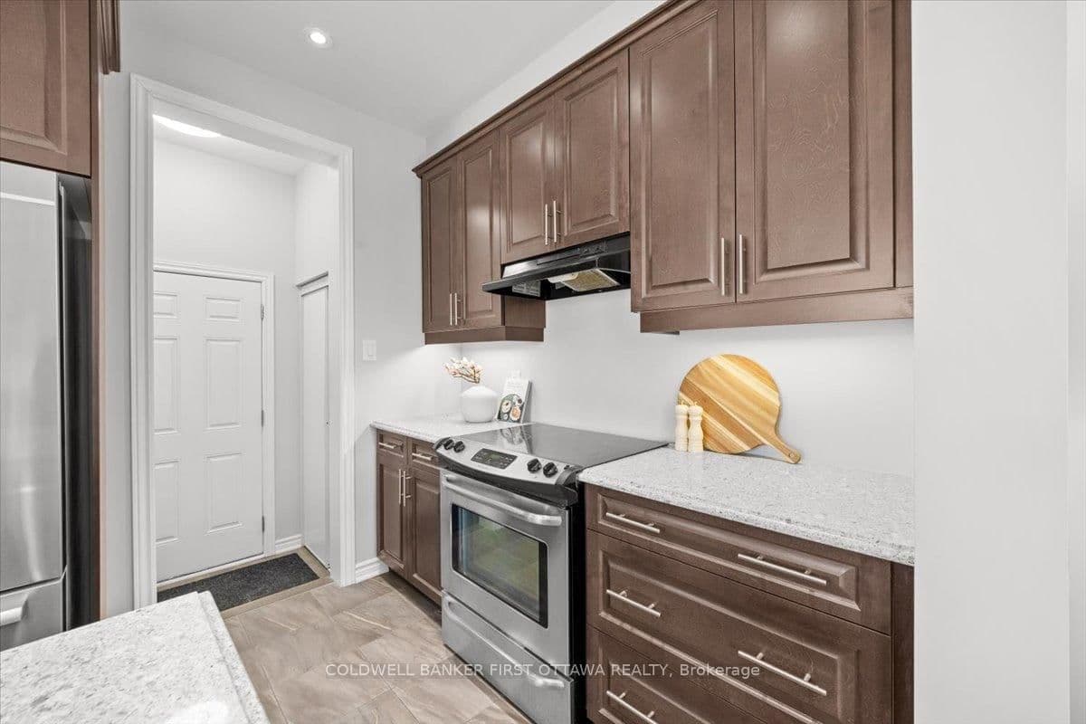 619 DUNDONALD Drive, Ottawa, ON — photo 30