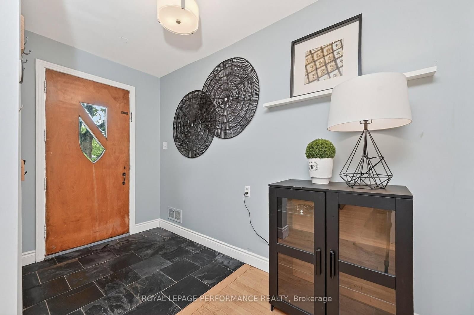 140 Begonia Avenue, Ottawa, ON — photo 3