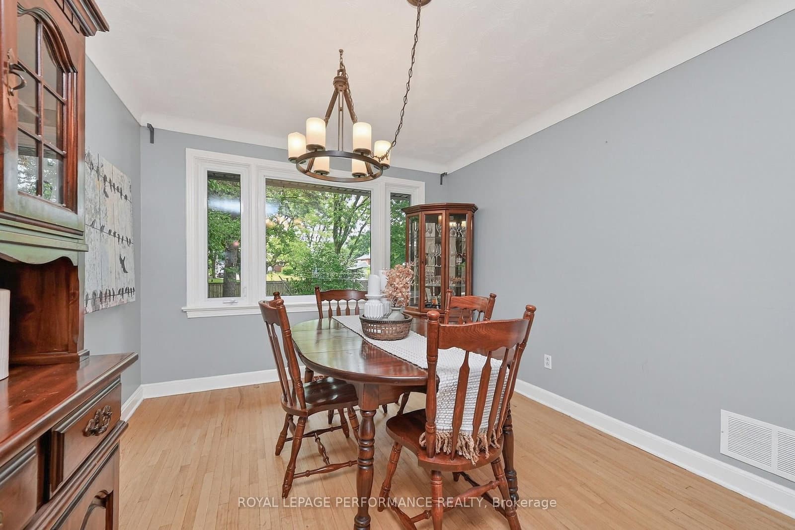 140 Begonia Avenue, Ottawa, ON — photo 7
