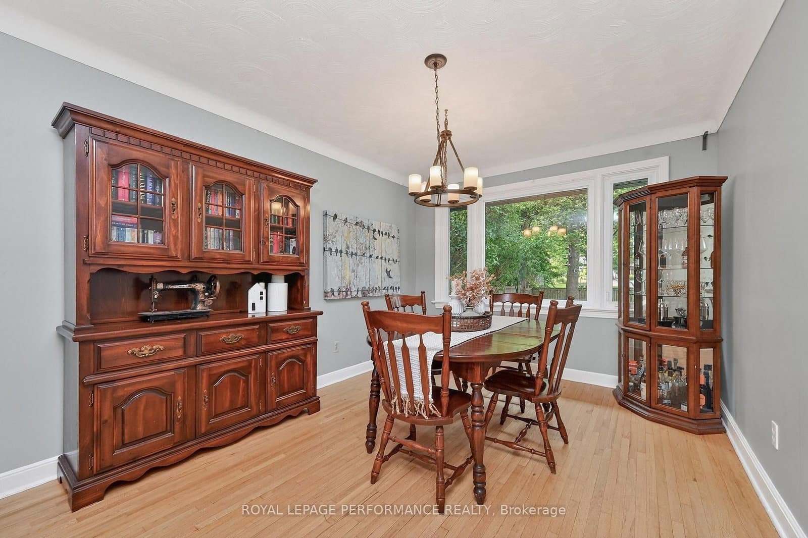 140 Begonia Avenue, Ottawa, ON — photo 8