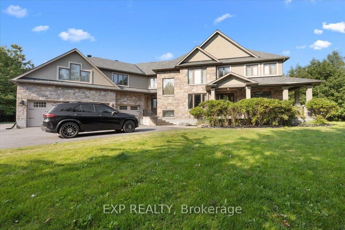 130 Ironstone Court, Stittsville, ON — photo 3