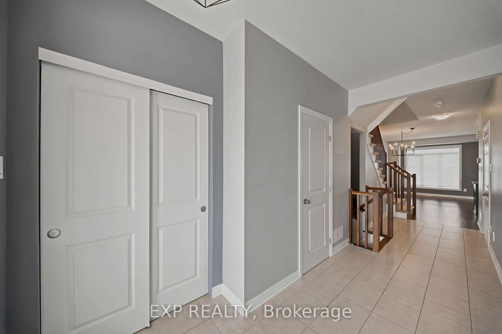 615 Spring Valley Drive, Ottawa, ON — photo 3