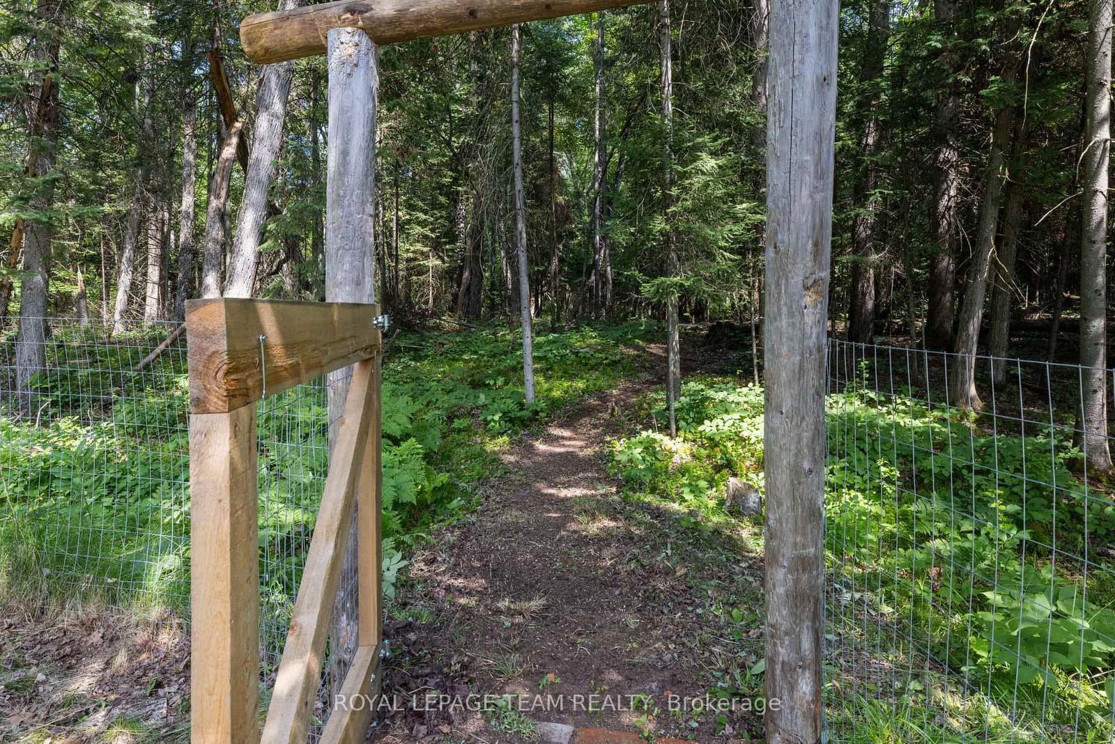 4309 Armitage Avenue, Ottawa, ON — photo 43