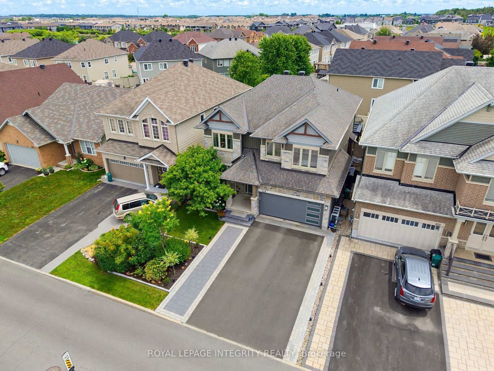 319 Bobolink Ridge, Stittsville, ON — photo 2