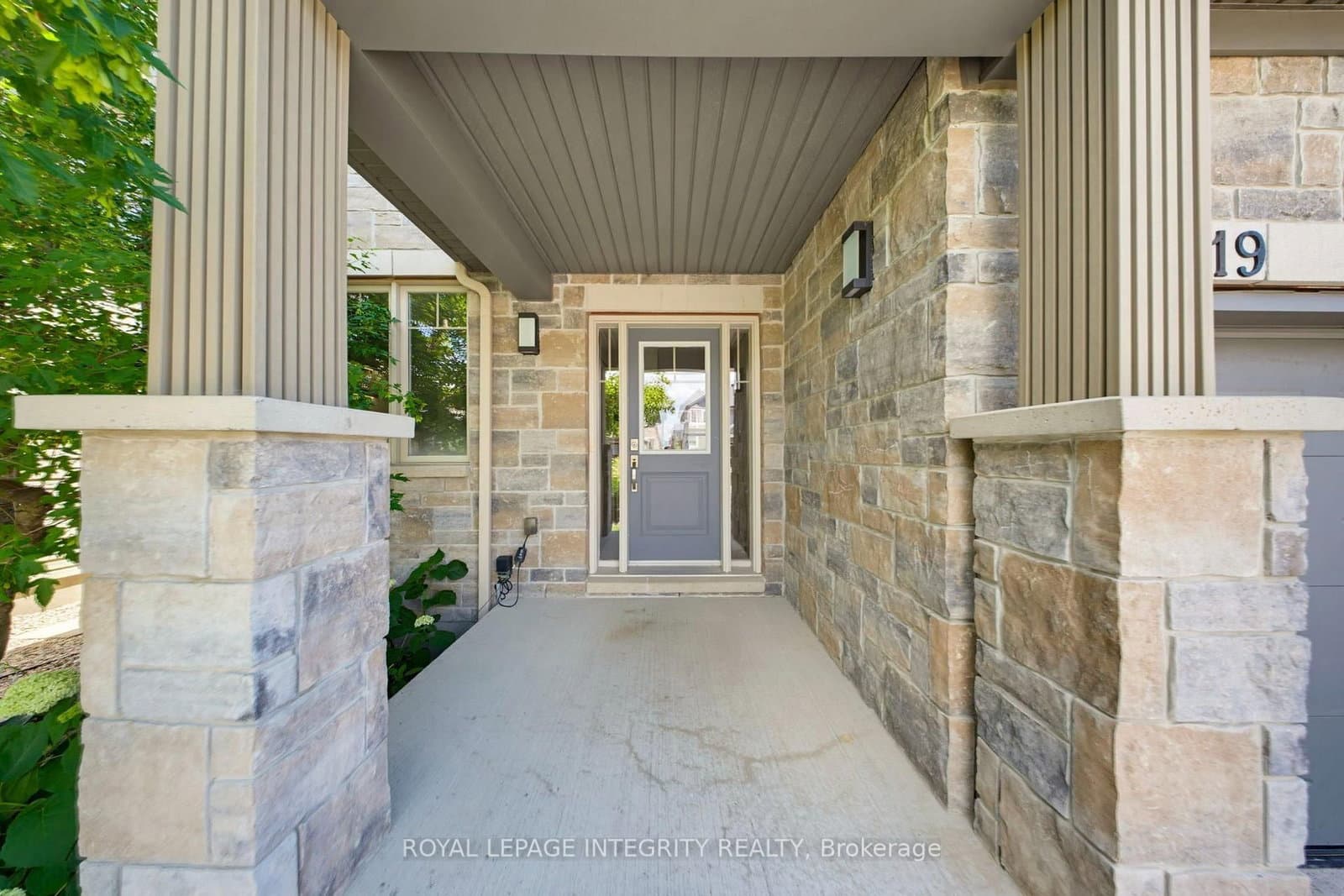 319 Bobolink Ridge, Stittsville, ON — photo 3
