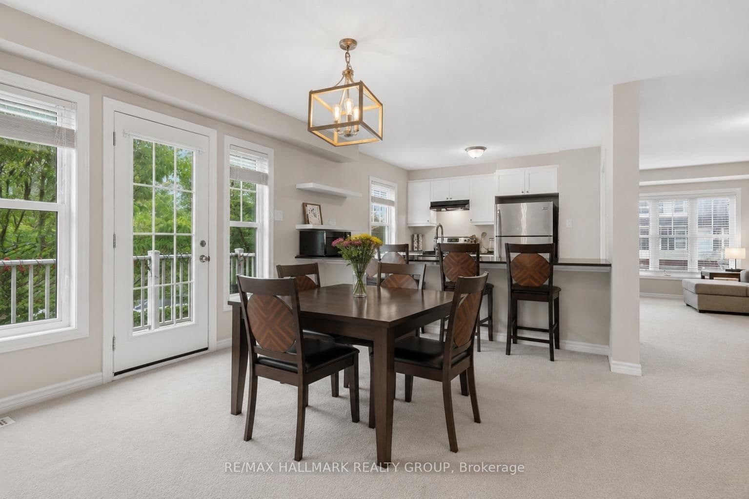 588 Foxlight Circle, Ottawa, ON — photo 7