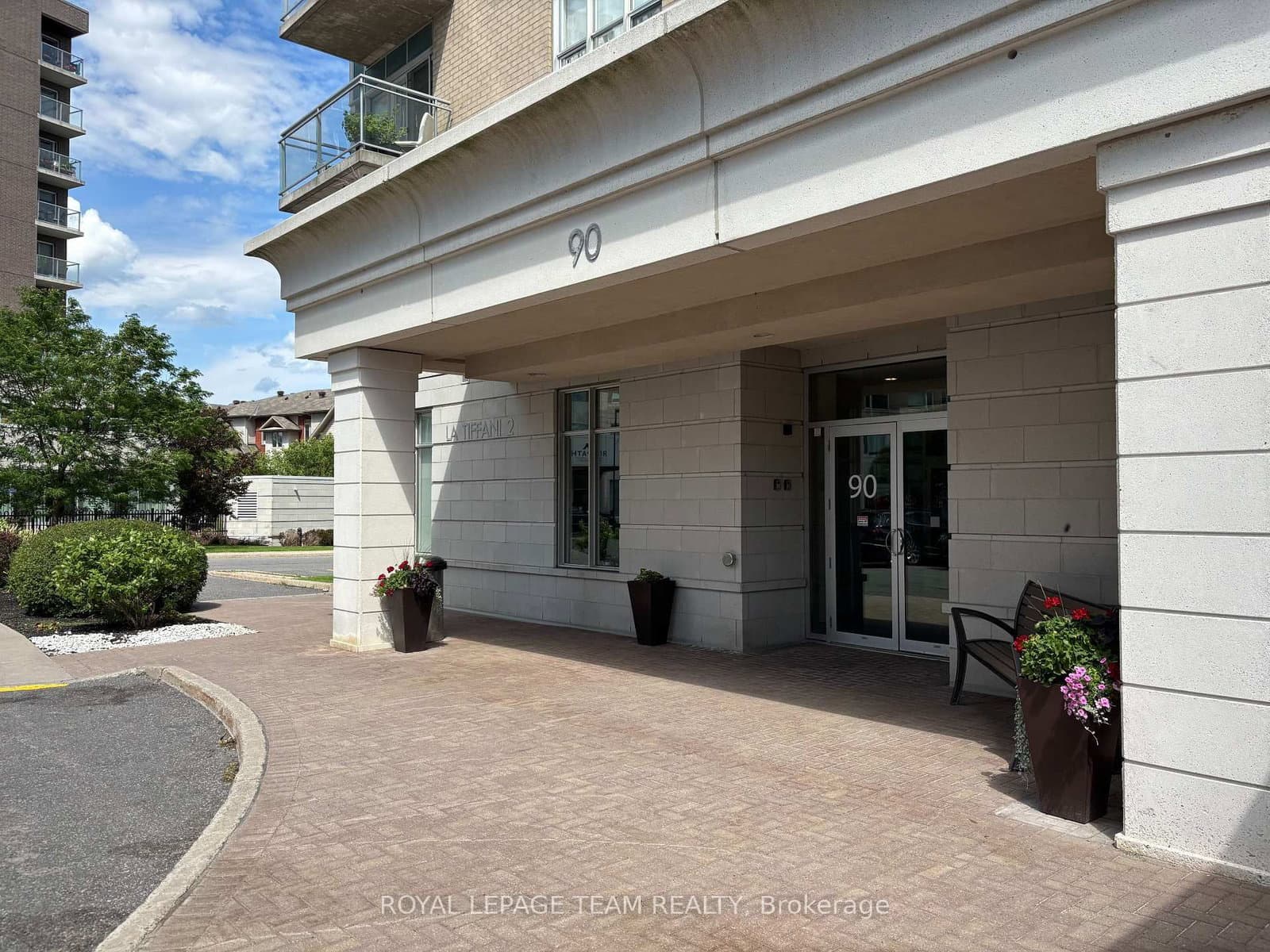 1906 - 90 Landry Street, Ottawa, ON — photo 2