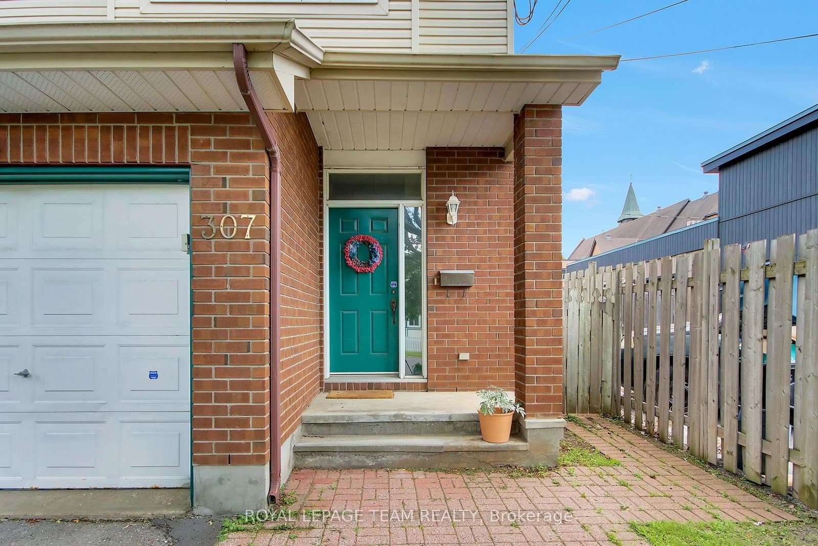 307 Cyr Avenue, Ottawa, ON — photo 6