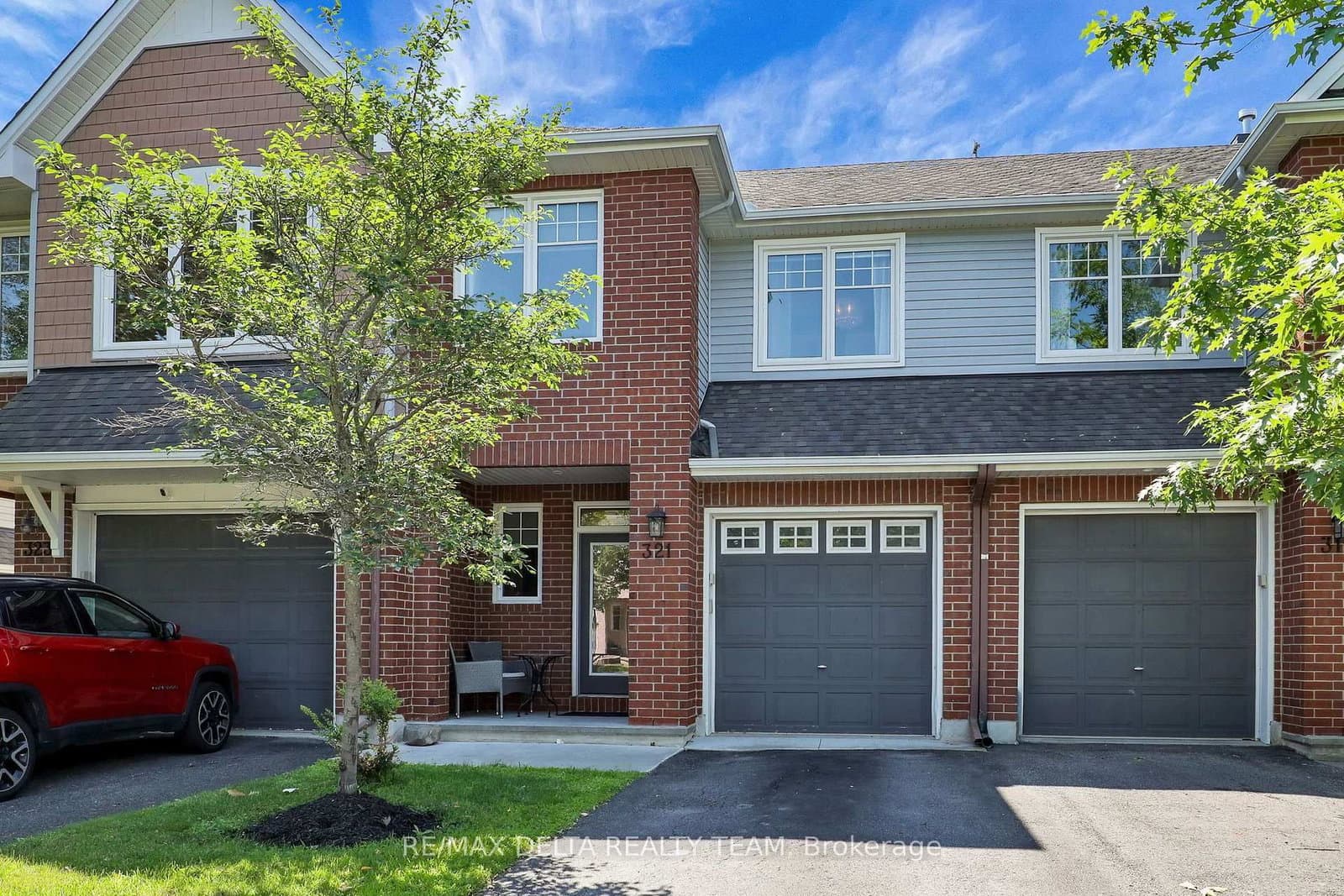 321 Widgeon Way, Ottawa, ON — photo 1