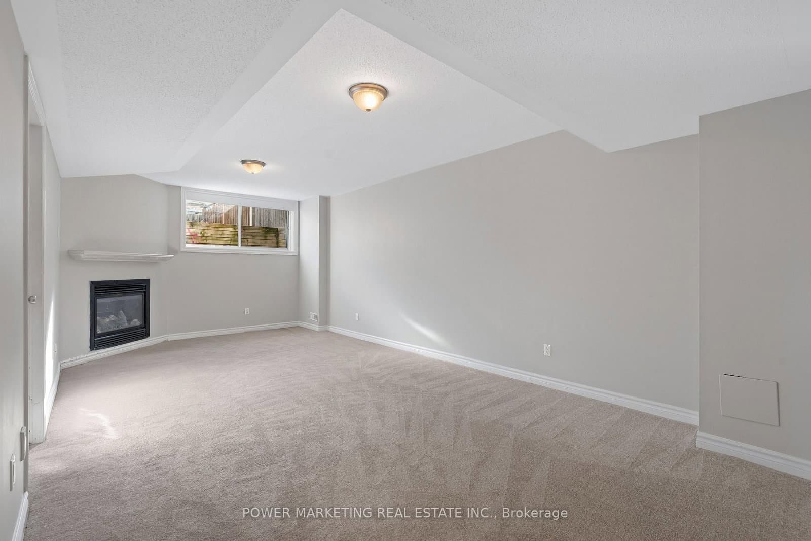 245 SILVERMOON Crescent, Ottawa, ON — photo 31
