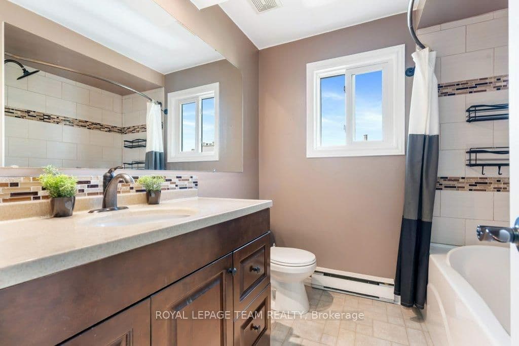 B - 6754 Jeanne D'Arc Boulevard, Ottawa, ON — photo 29