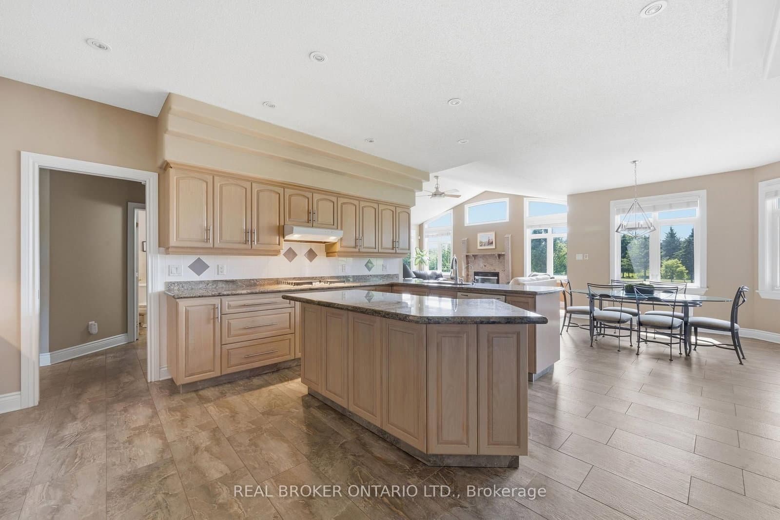 1032 Black Canary Drive, Ottawa, ON — photo 11