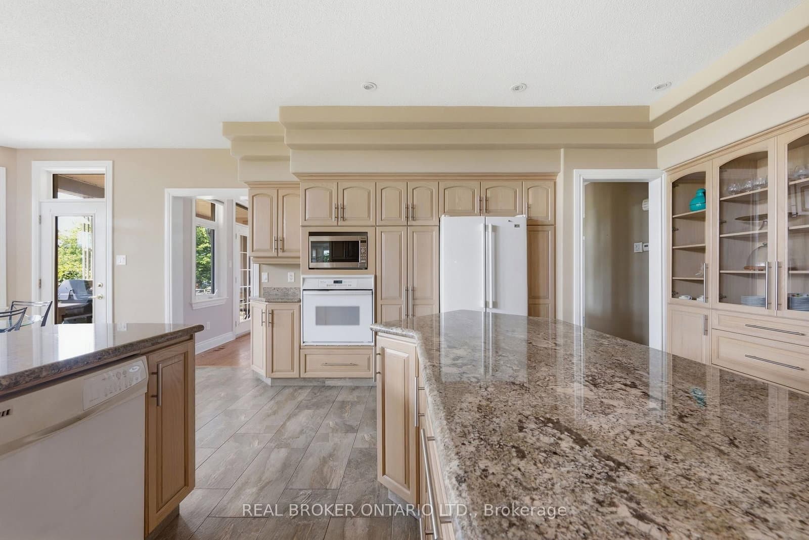 1032 Black Canary Drive, Ottawa, ON — photo 12