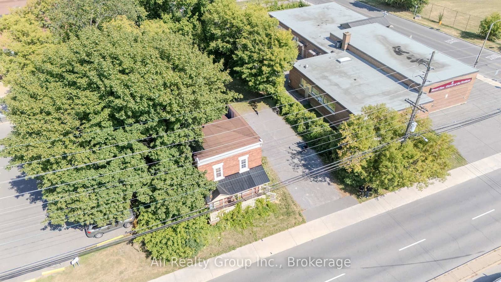 713 St Laurent Boulevard, Ottawa, ON — photo 9