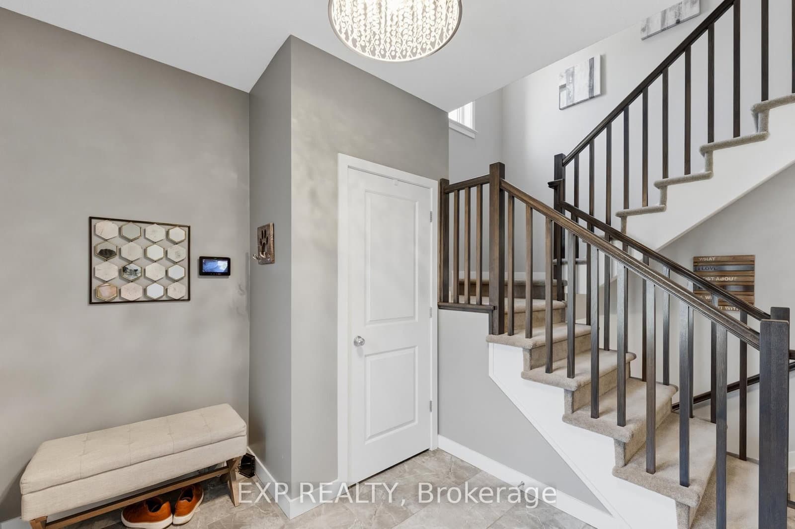 307 Oxer Place, Ottawa, ON — photo 4