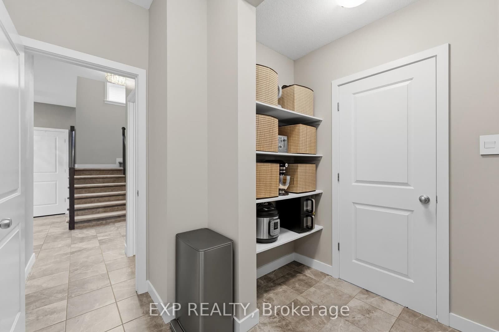 307 Oxer Place, Ottawa, ON — photo 8