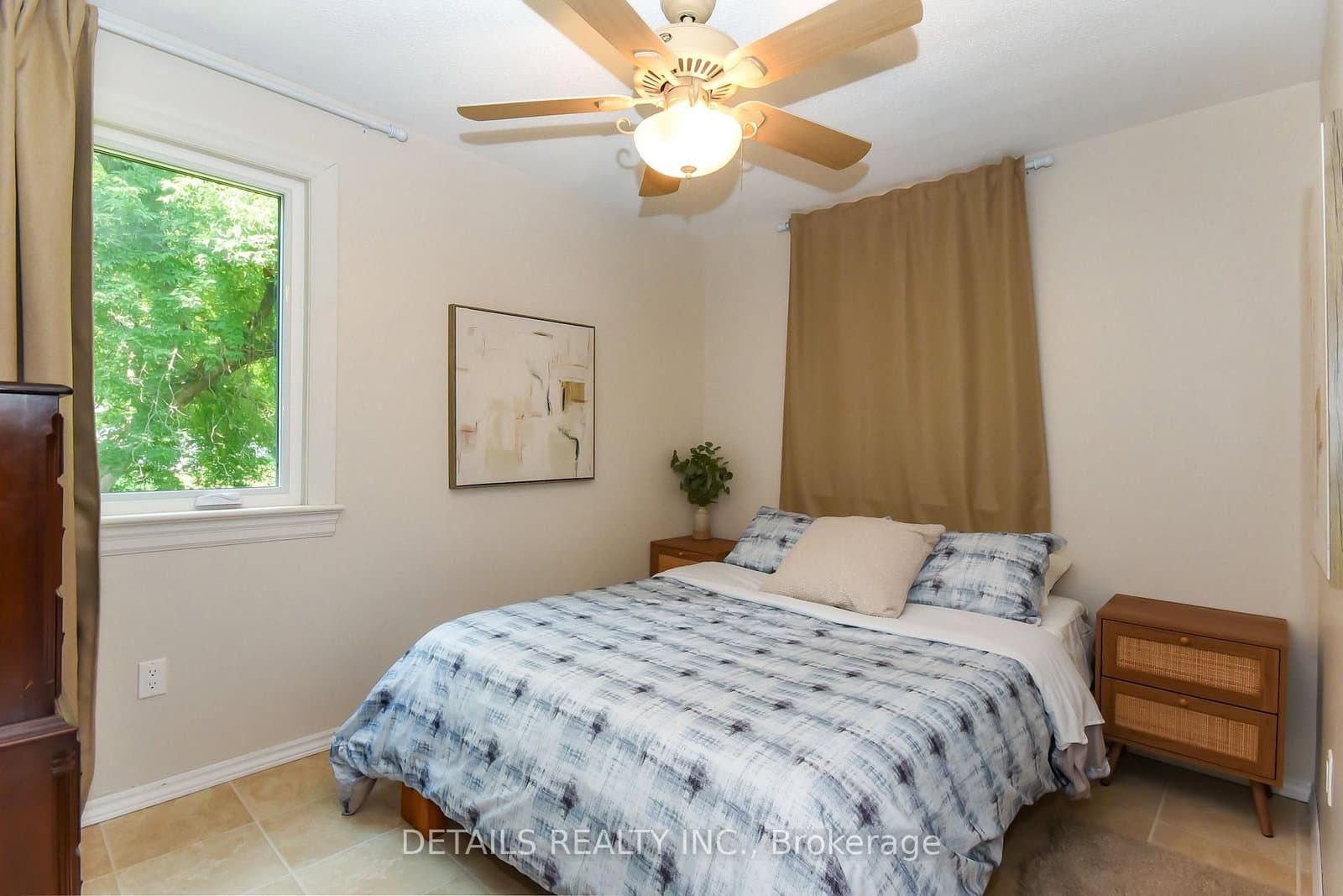 22 Colonel Murray Street, Richmond, ON — photo 18