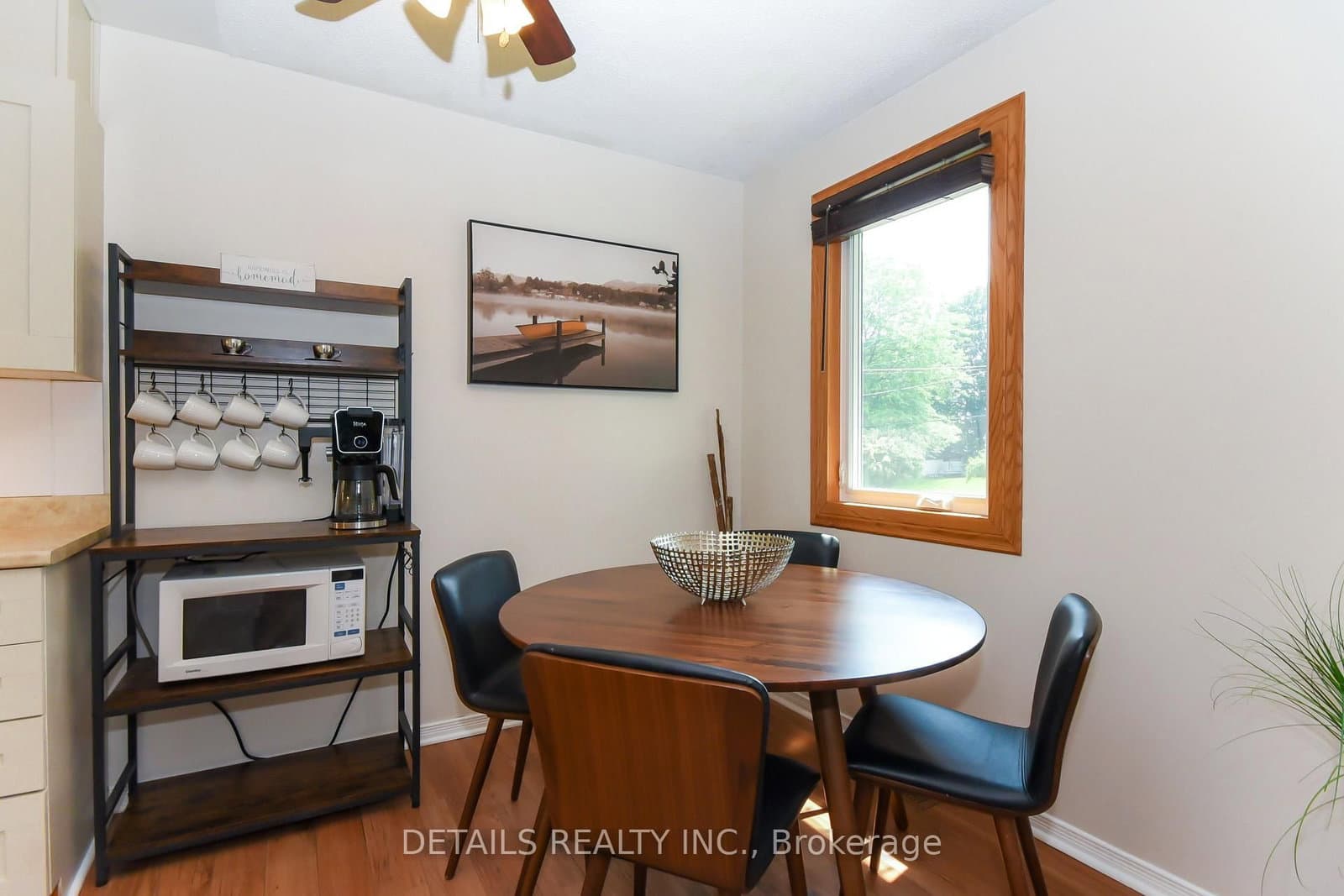 22 Colonel Murray Street, Richmond, ON — photo 8