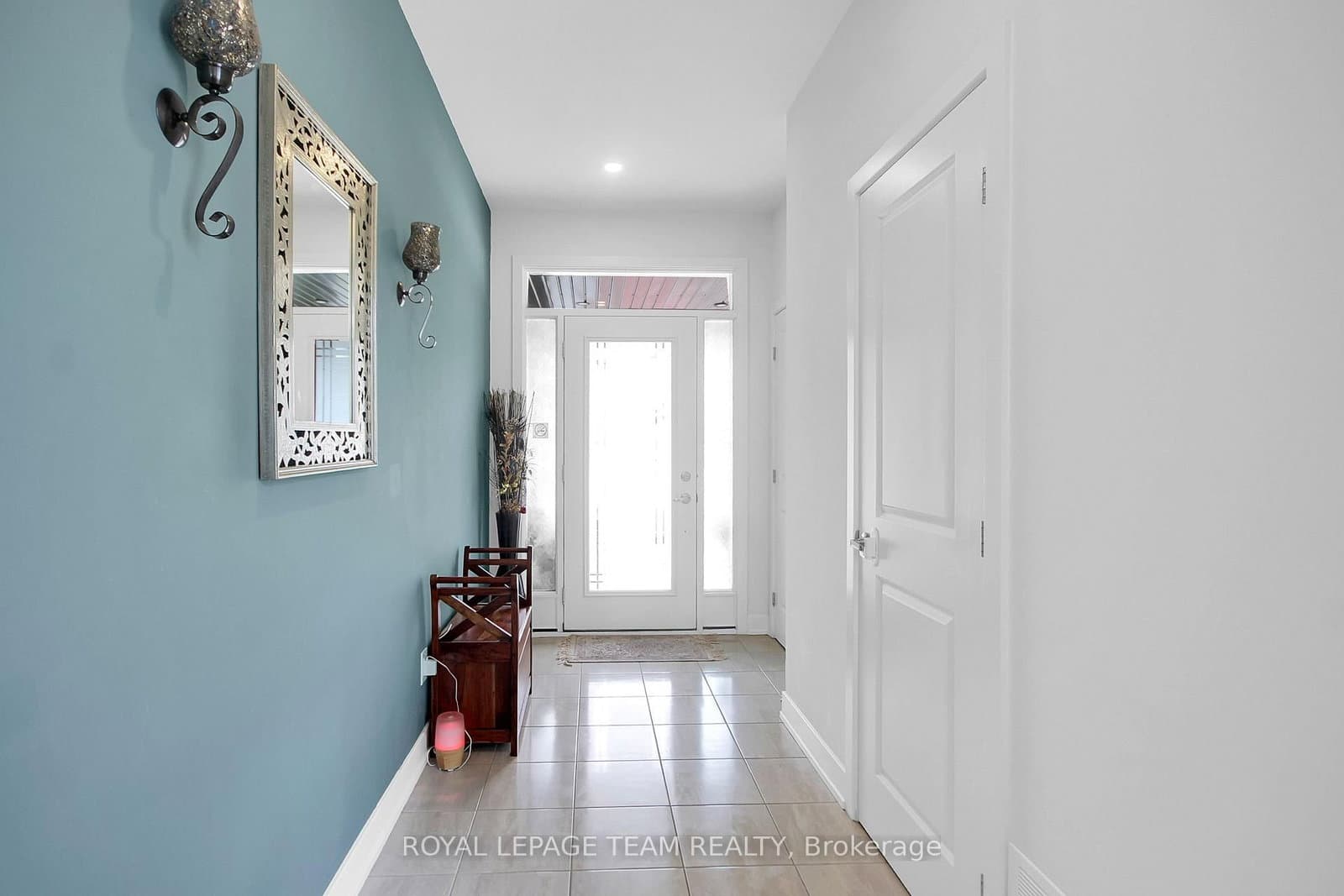 67 Heirloom Street, Ottawa, ON — photo 4
