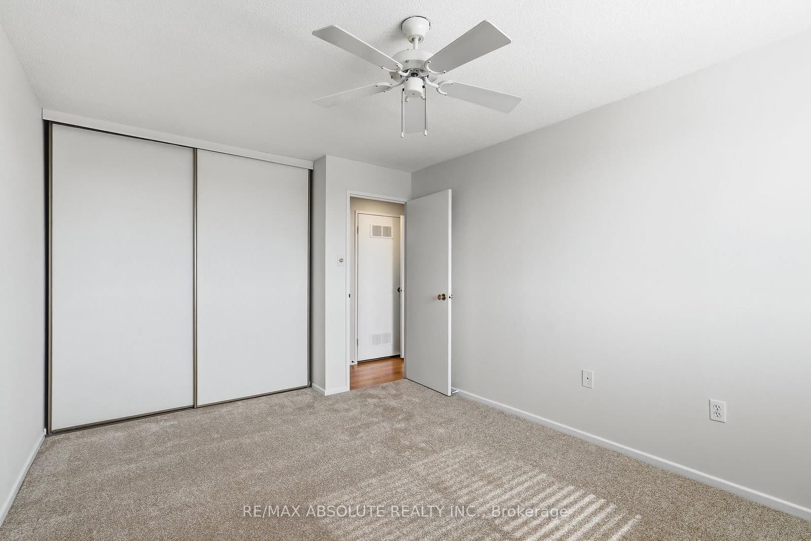 1010 - 915 Elmsmere Road, Ottawa, ON — photo 22