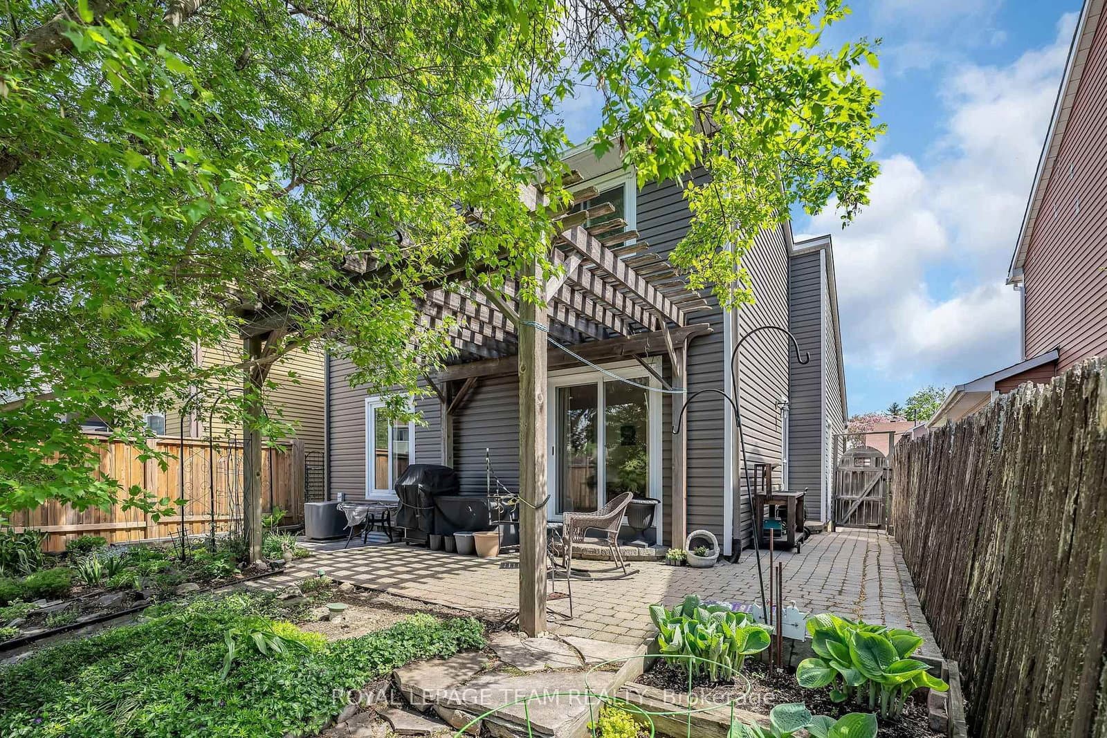99 Melanie Crescent, Ottawa, ON — photo 16