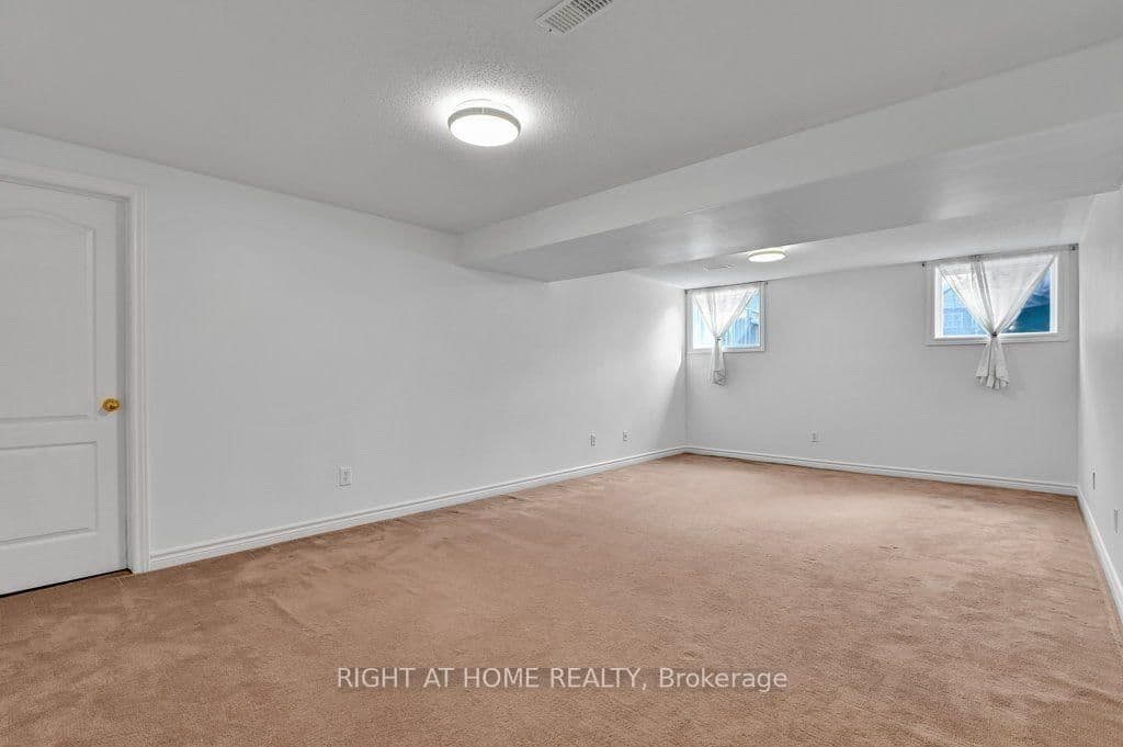 198 Deerfox Drive, Ottawa, ON — photo 24