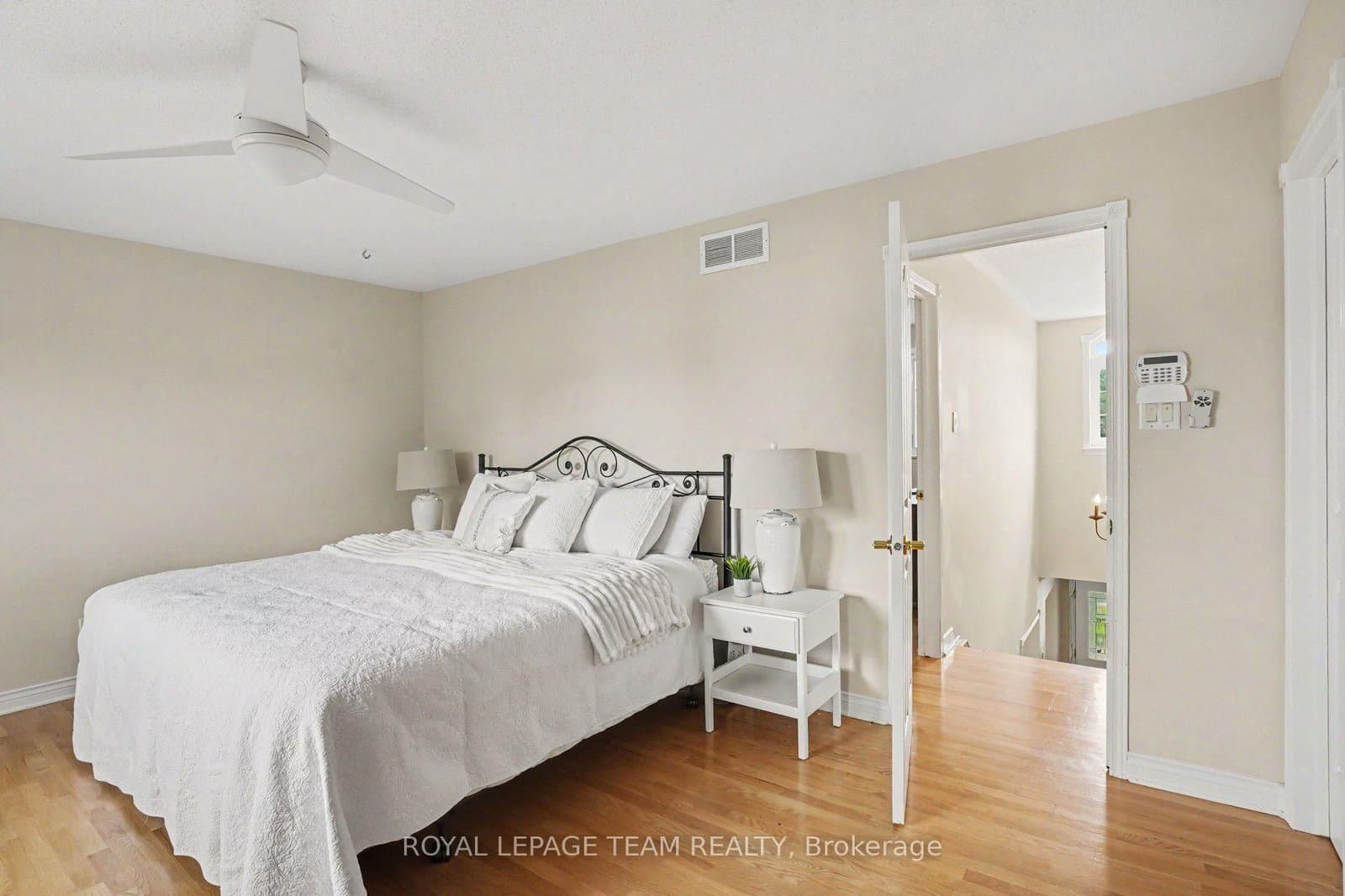 14 Elk Island Court, Kanata, ON — photo 16
