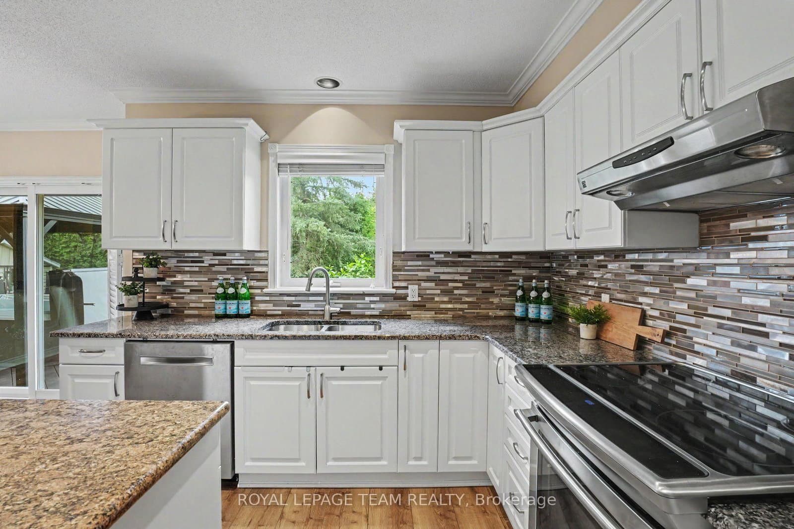 14 Elk Island Court, Kanata, ON — photo 8