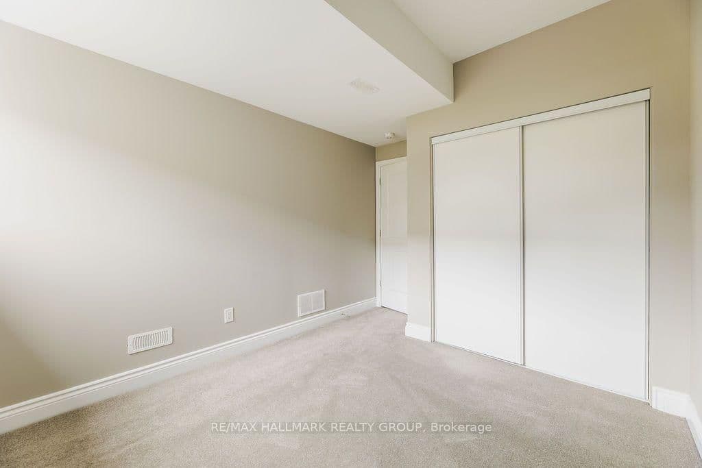 535 Ozawa Private, Ottawa, ON — photo 14