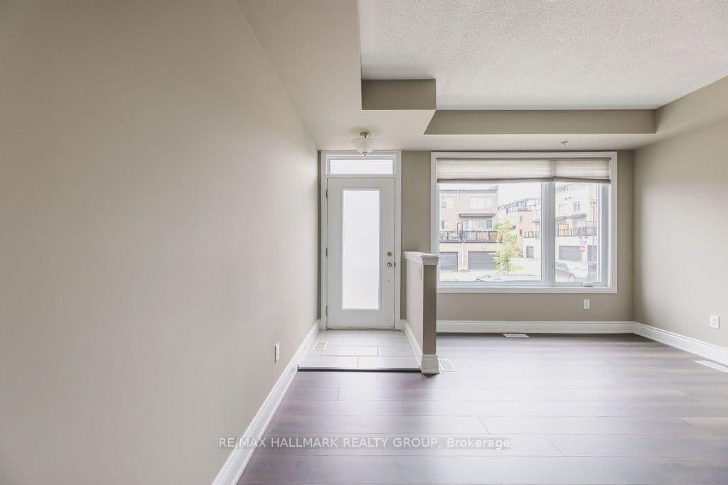 535 Ozawa Private, Ottawa, ON — photo 3