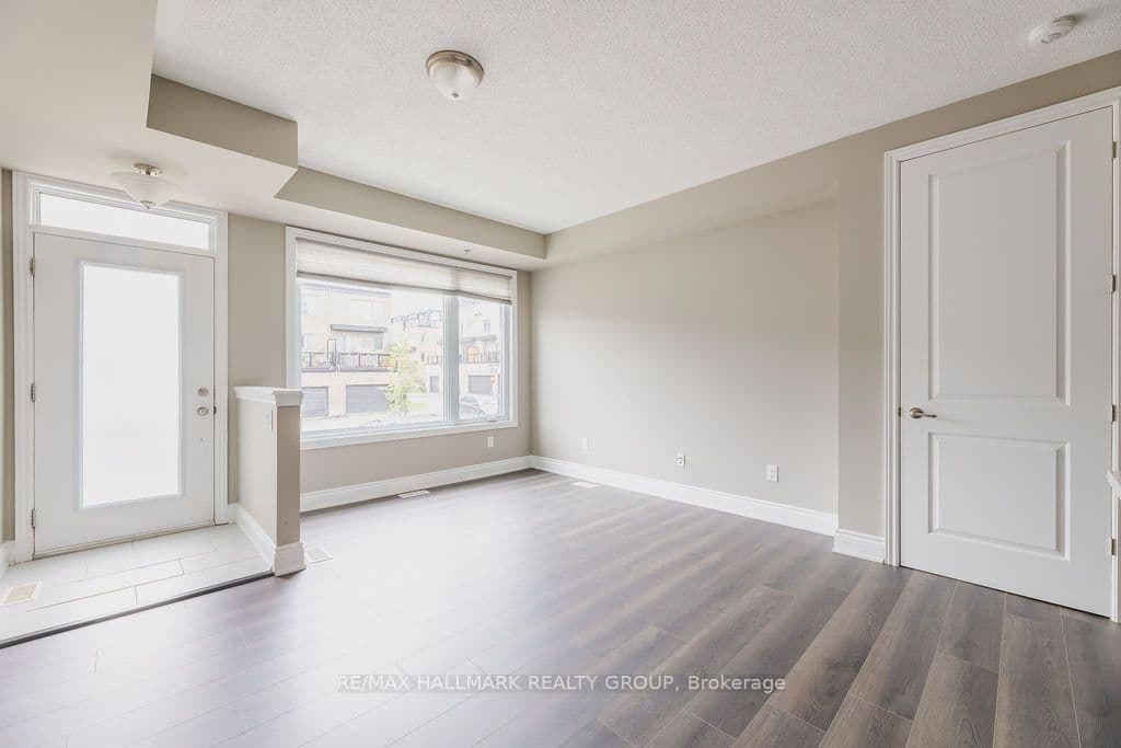 535 Ozawa Private, Ottawa, ON — photo 4
