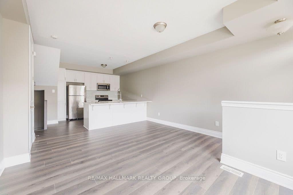 535 Ozawa Private, Ottawa, ON — photo 5