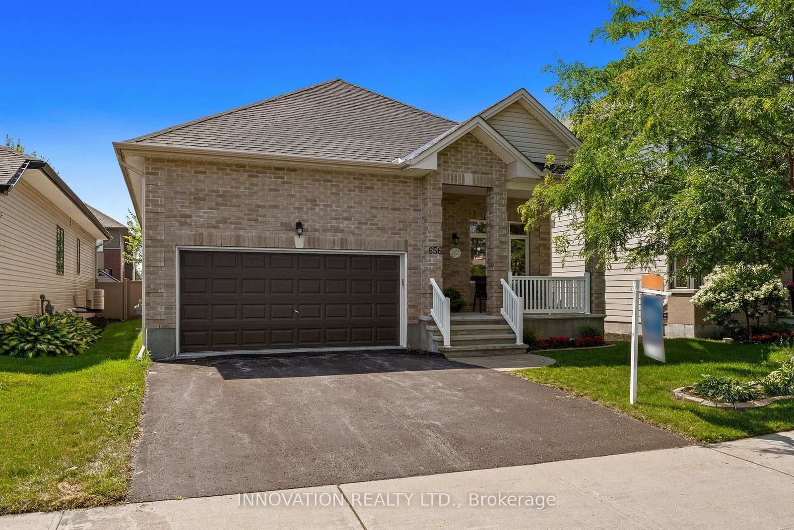 656 Bridleglen Crescent, Ottawa, ON — photo 1